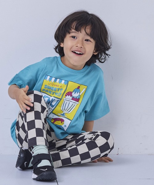 Life Support Products(ライフサポートプロダクツ)の「【防汚加工】半袖プリントTシャツ(Tシャツ/カットソー・キッズ・ターコイズブルー/レッド/ピンク/ライトグリーン/チャコール/イエロー・80/90/95/100/110/120/130/140/150)」の3枚目の写真