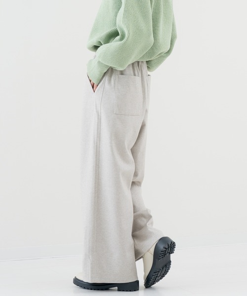 refinedworks（リファインドワークス）の「【refinedworks】起毛 素材の ワイドパンツ（その他パンツ・レディース・ベージュ/チャコールグレー・FREE）」の7枚目の写真