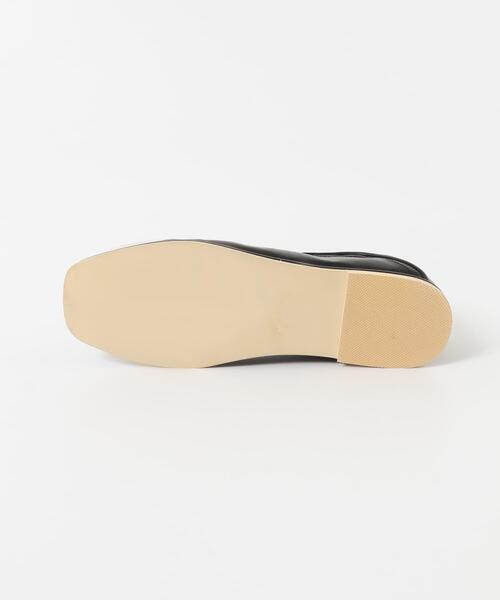 KBF（ケイビーエフ）の「センターシームフラットシューズ（パンプス・レディース・ブラック/アイボリー・36/38/37）」の21枚目の写真