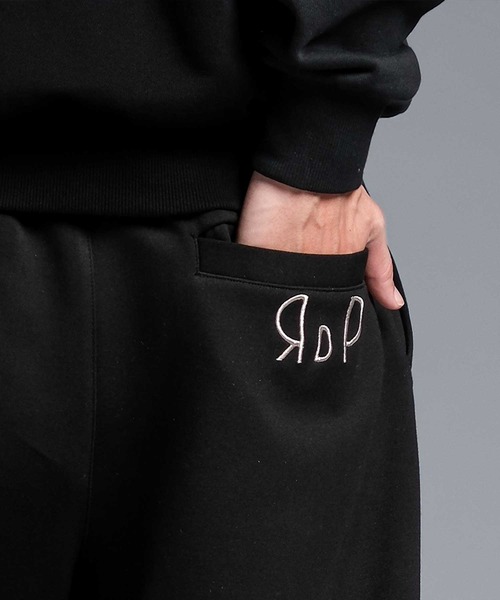Felt-Maglietta（フェルトマリエッタ）の「[ROUXDI PERFE ルゥディパフィー]ロゴ刺繍ダンボールニットワイドパンツ（その他パンツ・メンズ・ブラック/チャコール・L-Long/L-Short/MEDIUM）」の16枚目の写真