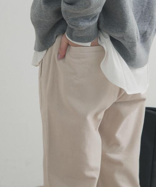 URBAN RESEARCH DOORS(アーバンリサーチドアーズ)の「『UR TECH』コーデュロイイージーパンツ|冬服/暖かい/吸光発熱/ウエストゴム/お出かけ/カジュアル(その他パンツ・レディース・ベージュ/アイボリー・MEDIUM/SMALL)」の6枚目の写真
