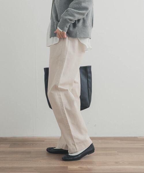 URBAN RESEARCH DOORS(アーバンリサーチドアーズ)の「『UR TECH』コーデュロイイージーパンツ|冬服/暖かい/吸光発熱/ウエストゴム/お出かけ/カジュアル(その他パンツ・レディース・ベージュ/アイボリー・MEDIUM/SMALL)」の10枚目の写真