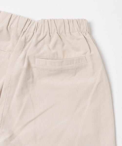 URBAN RESEARCH DOORS(アーバンリサーチドアーズ)の「『UR TECH』コーデュロイイージーパンツ|冬服/暖かい/吸光発熱/ウエストゴム/お出かけ/カジュアル(その他パンツ・レディース・ベージュ/アイボリー・MEDIUM/SMALL)」の21枚目の写真