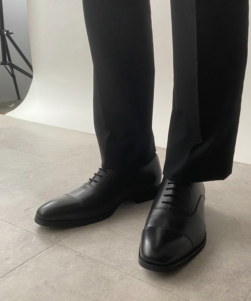 Piedi Nudi(ピエディヌーディ)の「LEON 本革 (内羽根レースアップ) フォーマル ビジネスシューズ(ドレスシューズ・メンズ・ブラウン/ダークブラウン/ブラック・26.0cm/26.5cm/27.0cm/25.5cm/25.0cm/28.0cm)」の1枚目の写真