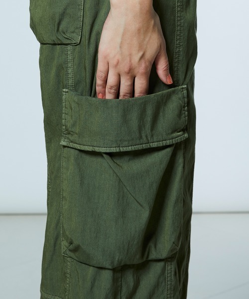 DOUBLE STANDARD CLOTHING(ダブルスタンダードクロージング)の「ツーバスダイドニット カーゴパンツ(カーゴパンツ・レディース・カーキ/ベージュ・36/38)」の12枚目の写真