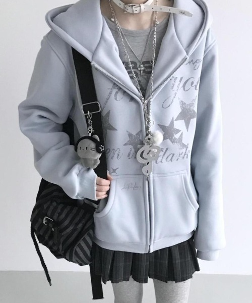 セール】【3色展開】Y2Kムード全開 星柄プリント オーバーサイズZIP