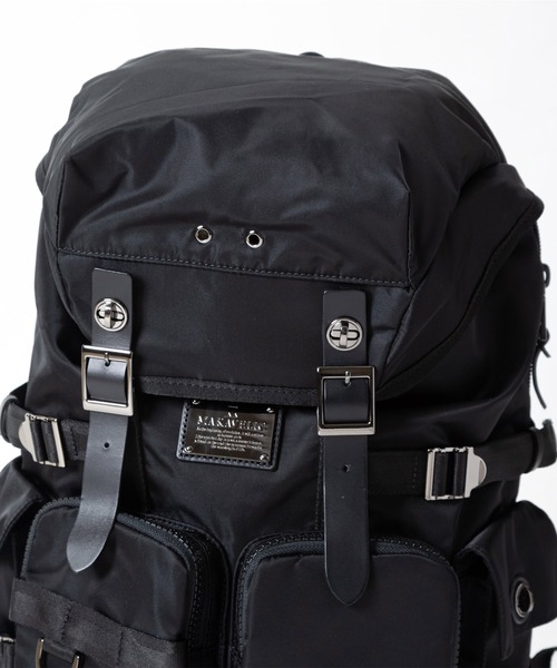 MAKAVELIC(マキャベリック)の「【MAKAVELIC / マキャベリック】DOUBLE BOTTLES BACKPACK / 3109-10116(バックパック/リュック・メンズ・ブラック・FREE)」の2枚目の写真
