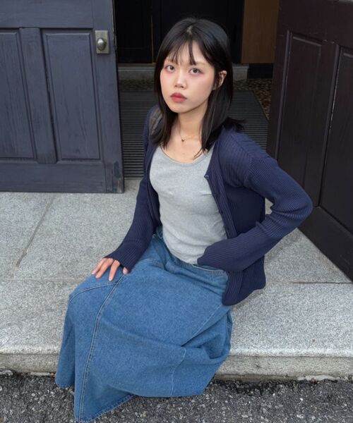 ROIDESROIS(ロワデロワ)の「マキシデニムロングスカート(ブラック)(スカート・レディース・その他・S/M/L)」の6枚目の写真