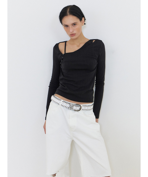 ETMON（エトモン）の「Slit White Denim Pants White（デニムパンツ・レディース・その他・S/M）」の3枚目の写真