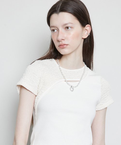 LARTIGENT(ラーティゼン)の「L3 CUTOUT SHORT SLEEVE T-SHIRT(CREAM)(Tシャツ/カットソー・レディース・その他・FREE)」の2枚目の写真