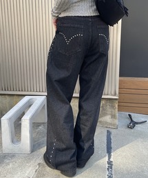 スタッズワイドストレートデニムパンツ