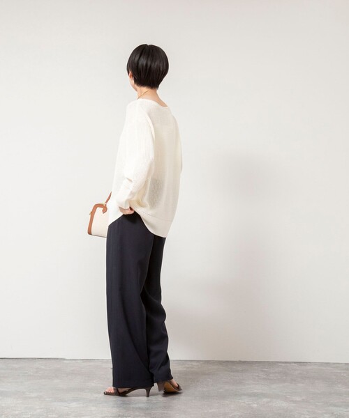 NOLLEY’S Sophi(ノーリーズソフィ)の「《手洗い可能》片畦前スリットプルオーバー(ニット/セーター・レディース・オフホワイト/ベビーピンク・38)」の20枚目の写真