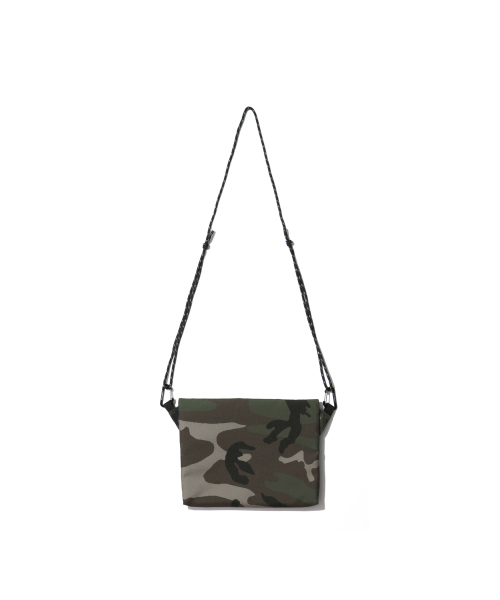 EXTRAORDINARY(エクストラオーディナリー)の「EX LOGO SACHOCHE WOODLAND CAMO(メッセンジャーバッグ・レディース・その他・ONE SIZE)」の2枚目の写真