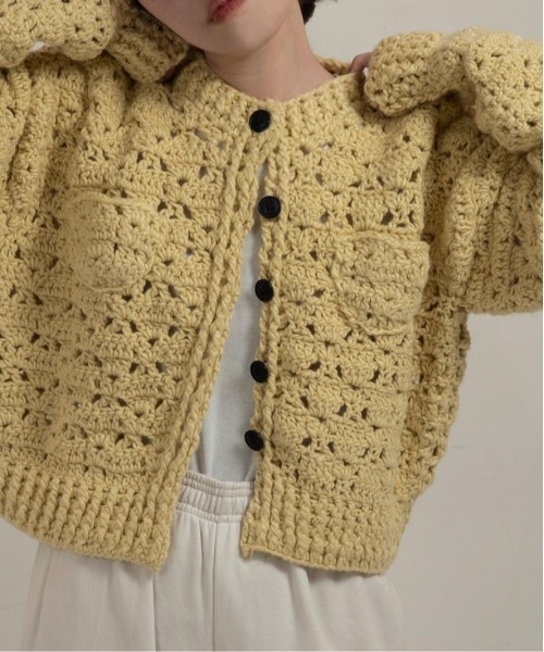 lawgy(ラウジー)の「loose chunky handmade knit cardigan / ルースチャンキーハンドメイドニットカーディガン(カーディガン/ボレロ・レディース・ホワイト/ブルー/イエロー・FREE)」の10枚目の写真