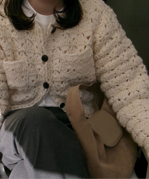 lawgy(ラウジー)の「loose chunky handmade knit cardigan / ルースチャンキーハンドメイドニットカーディガン(カーディガン/ボレロ・レディース・ホワイト/ブルー/イエロー・FREE)」の20枚目の写真