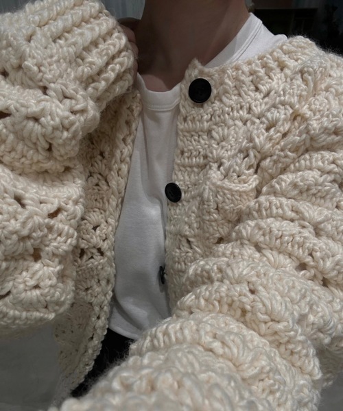 lawgy(ラウジー)の「loose chunky handmade knit cardigan / ルースチャンキーハンドメイドニットカーディガン(カーディガン/ボレロ・レディース・ホワイト/ブルー/イエロー・FREE)」の17枚目の写真