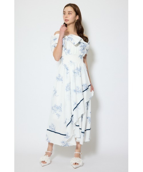 フロントビッグリボンフレアワンピース 春服 夏服（ワンピース