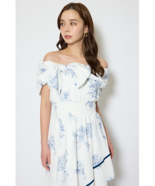 フロントビッグリボンフレアワンピース 春服 夏服（ワンピース