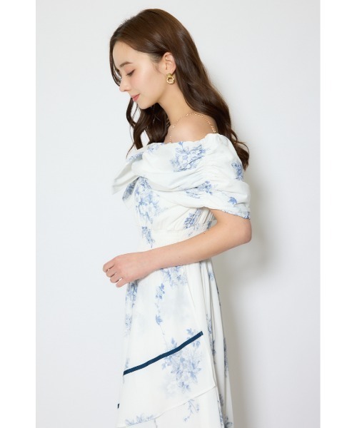 フロントビッグリボンフレアワンピース 春服 夏服（ワンピース