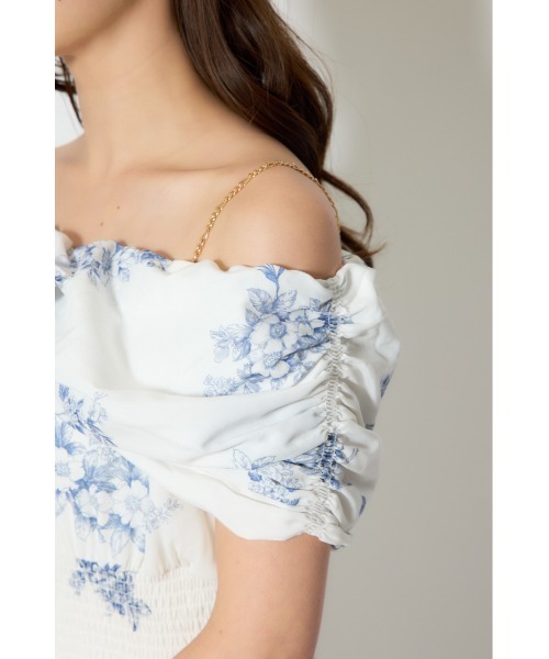 フロントビッグリボンフレアワンピース 春服 夏服（ワンピース