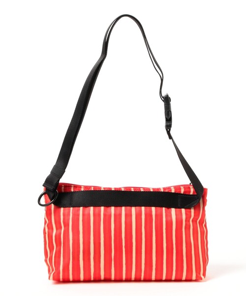 fennica（フェニカ）の「marimekko / Neat Crossbody Piccolo S ショルダーバッグ（ショルダーバッグ・レディース・レッド・ONE SIZE）」の5枚目の写真