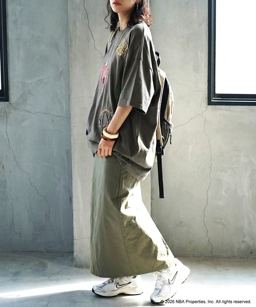 antiqua(アンティカ)の「NBA公式 ロゴ刺繍 Tシャツ(Tシャツ/カットソー・レディース・ダークグレー/ホワイト系その他/ホワイト/ブラック系その他/グレー系その他/ブラック・R/P)」の18枚目の写真