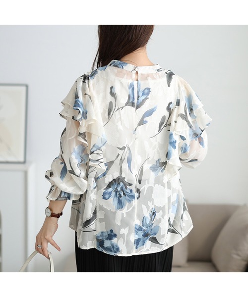 GOLDJAPAN(ゴールドジャパン)の「シアー花柄フリルショルダーブラウス【大きいサイズ対応】(シャツ/ブラウス・レディース・ボルドー/ブルー・LL/3L/4L/5L)」の10枚目の写真