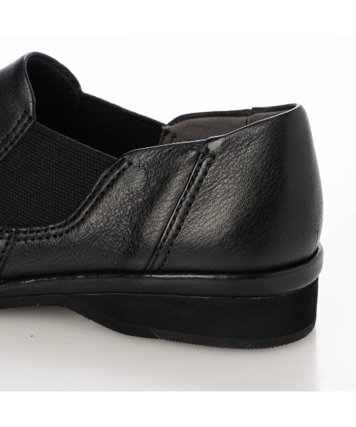 ing(イング)の「【WEB限定】【サスティナブル】スリッポンシューズ(スリッポン・レディース・ダークブラウン/ブラック/アイボリー・24.5cm/24cm/23.5cm/23cm/22.5cm)」の20枚目の写真