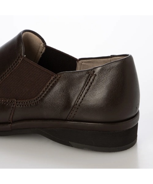 ing(イング)の「【WEB限定】【サスティナブル】スリッポンシューズ(スリッポン・レディース・ダークブラウン/ブラック/アイボリー・24.5cm/24cm/23.5cm/23cm/22.5cm)」の14枚目の写真