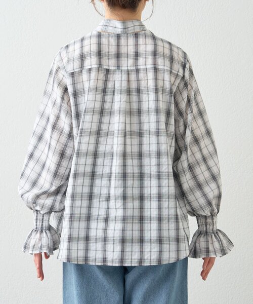 WILLOW(ウィロー)の「【willow】ボウタイ袖シャーリングシャツ(シャツ/ブラウス・レディース・グレー/ホワイト・ONE SIZE)」の12枚目の写真