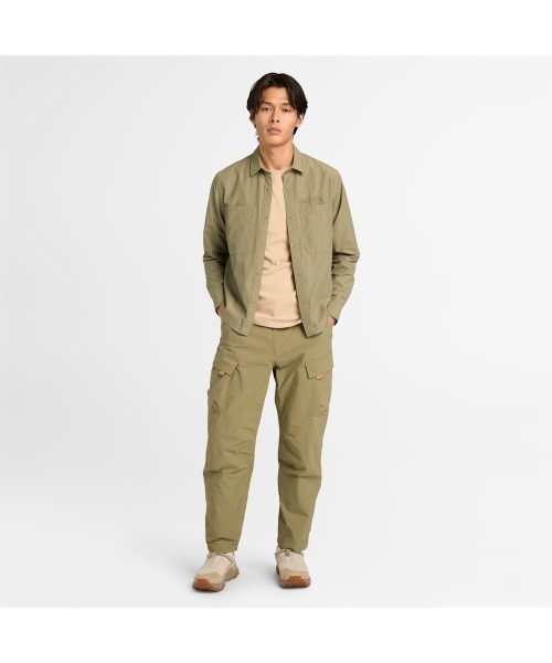 Timberland(ティンバーランド)の「半袖 チェスト ロゴ Tシャツ メンズ(Tシャツ/カットソー・メンズ・ベージュ・SMALL/MEDIUM/LARGE/XX-LARGE/X-LARGE)」の2枚目の写真