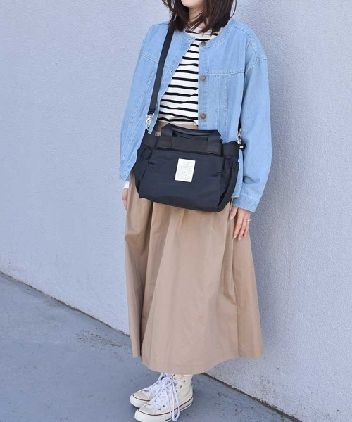 Bleu Bleuet(ブルーブルーエ)の「テンポケット2WAYショルダートート(ショルダーバッグ・レディース・ブラック/パープル/ミント/モカ・FREE)」の14枚目の写真