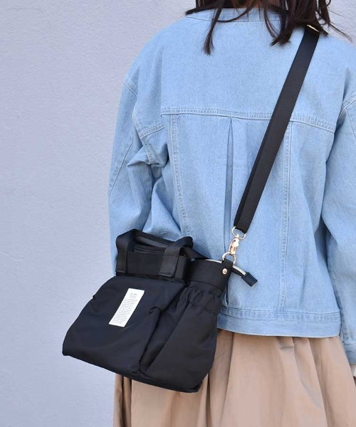 Bleu Bleuet(ブルーブルーエ)の「テンポケット2WAYショルダートート(ショルダーバッグ・レディース・ブラック/パープル/ミント/モカ・FREE)」の17枚目の写真