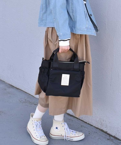 Bleu Bleuet(ブルーブルーエ)の「テンポケット2WAYショルダートート(ショルダーバッグ・レディース・ブラック/パープル/ミント/モカ・FREE)」の20枚目の写真