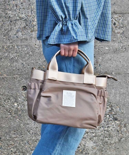 Bleu Bleuet(ブルーブルーエ)の「テンポケット2WAYショルダートート(ショルダーバッグ・レディース・ブラック/パープル/ミント/モカ・FREE)」の21枚目の写真