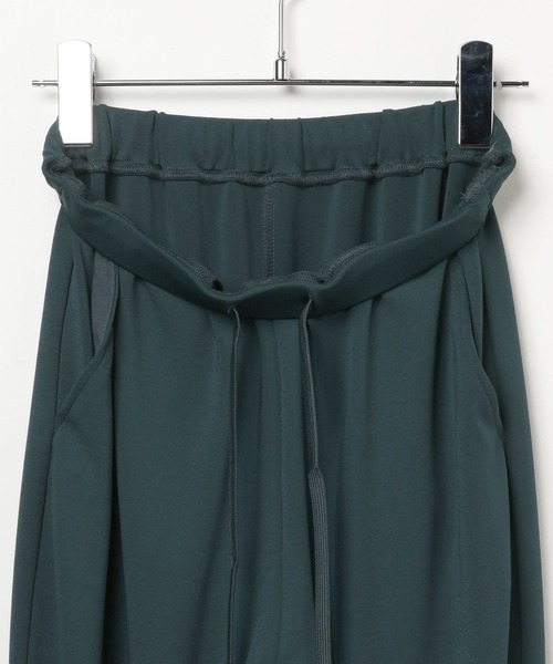 LEPSIM(レプシィム)の「ソフトドレープパンツ 987509(その他パンツ・レディース・ブラウン/アイボリー/ブラック/ダークグリーン・FREE/TALL)」の10枚目の写真