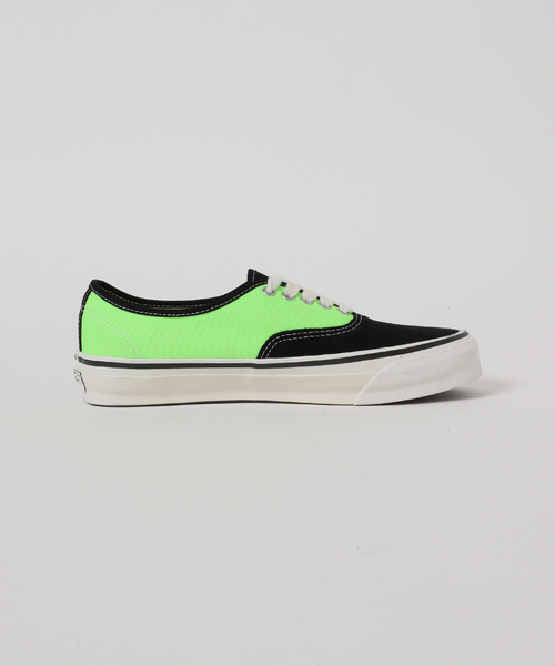 VANS(バンズ)の「VANS / ヴァンズ LX プレミアム オーセンティック 44(スニーカー・メンズ・ピンク/グリーン・100/95/90/85/80)」の14枚目の写真