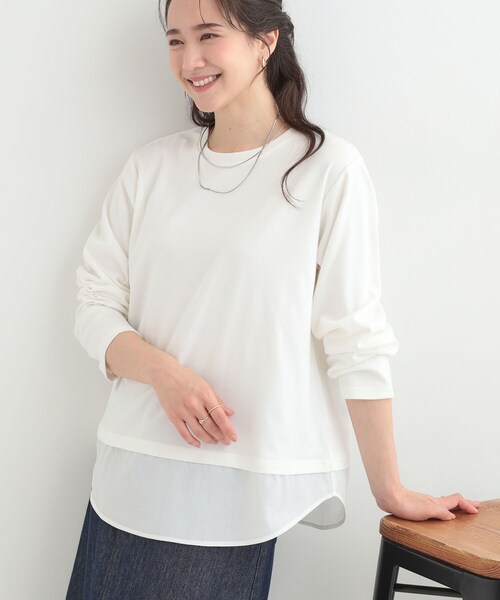 SHOO・LA・RUE(シューラルー)の「【洗濯機可/S-LL】レイヤードスタイルにおすすめ 裾切替 スムースロンT(Tシャツ/カットソー・レディース・ホワイト/ブラック/ホワイト系3・04/03/02/01)」の2枚目の写真