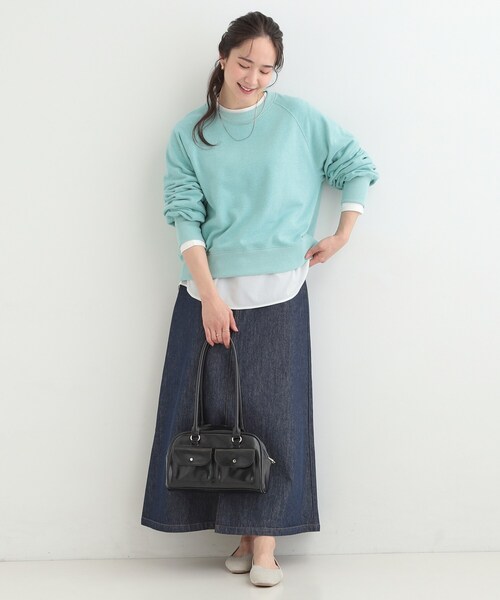 SHOO・LA・RUE(シューラルー)の「【洗濯機可/S-LL】レイヤードスタイルにおすすめ 裾切替 スムースロンT(Tシャツ/カットソー・レディース・ホワイト/ブラック/ホワイト系3・04/03/02/01)」の6枚目の写真
