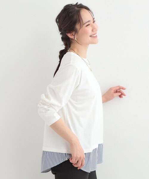 SHOO・LA・RUE(シューラルー)の「【洗濯機可/S-LL】レイヤードスタイルにおすすめ 裾切替 スムースロンT(Tシャツ/カットソー・レディース・ホワイト/ブラック/ホワイト系3・04/03/02/01)」の13枚目の写真