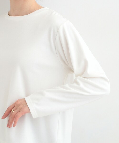 SHOO・LA・RUE(シューラルー)の「【洗濯機可/S-LL】レイヤードスタイルにおすすめ 裾切替 スムースロンT(Tシャツ/カットソー・レディース・ホワイト/ブラック/ホワイト系3・04/03/02/01)」の20枚目の写真