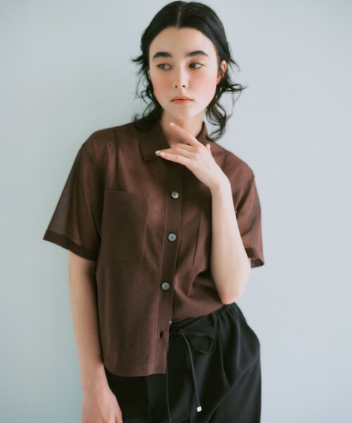 23区 S(ニジュウサンクチイサイサイズ)の「シアー ポロニット(ニット/セーター・レディース・ブラック系/レッド系/アイボリー系/ダークブラウン系・32)」の15枚目の写真
