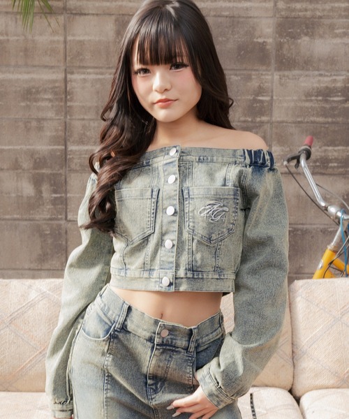 ANAP GiRL(アナップガール)の「デニム オフショル トップス(別売りセットアップ)(シャツ/ブラウス・キッズ・ブラック/ブルー・M/S/XS)」の7枚目の写真