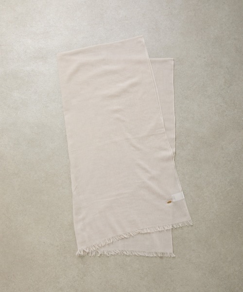 COLLAGE GALLARDAGALANTE（コラージュガリャルダガランテ）の「PAPILLONNER/コットンカラーストール（ストール/ショール・レディース・グレイッシュベージュ/イエロー/ブルー・FREE）」の2枚目の写真