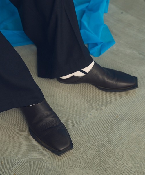 MAISON SPECIAL(メゾンスペシャル)の「《UNISEX》【SPECIAL SHOES FACTORY COLLABORATION】Plain Toe With Open Lacing Flat Slip-ons/プレーントゥ2WAYフラットスリッポン【MAISON SPECIAL/メゾンスペシャル】(ドレスシューズ・メンズ・ブラック/ブラウン・28.5/27.5/26.5/25.5)」の2枚目の写真