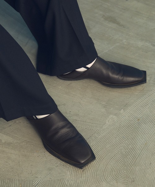 MAISON SPECIAL(メゾンスペシャル)の「《UNISEX》【SPECIAL SHOES FACTORY COLLABORATION】Plain Toe With Open Lacing Flat Slip-ons/プレーントゥ2WAYフラットスリッポン【MAISON SPECIAL/メゾンスペシャル】(ドレスシューズ・メンズ・ブラック/ブラウン・28.5/27.5/26.5/25.5)」の5枚目の写真