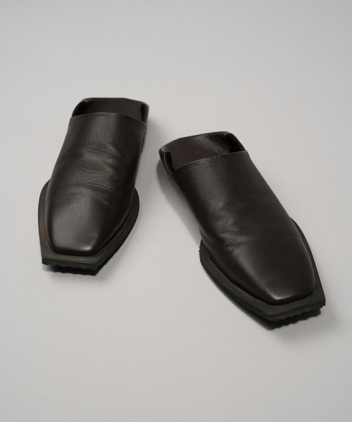 MAISON SPECIAL(メゾンスペシャル)の「《UNISEX》【SPECIAL SHOES FACTORY COLLABORATION】Plain Toe With Open Lacing Flat Slip-ons/プレーントゥ2WAYフラットスリッポン【MAISON SPECIAL/メゾンスペシャル】(ドレスシューズ・メンズ・ブラック/ブラウン・28.5/27.5/26.5/25.5)」の6枚目の写真