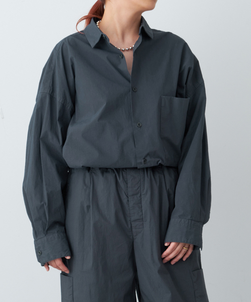 Spick & Span(スピックアンドスパン)の「《追加》ナチュラルダイBIGシャツ4(シャツ/ブラウス・レディース・チャコールグレー・FREE)」の7枚目の写真