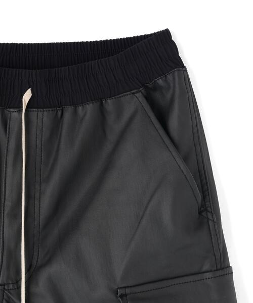 L.H.P(エルエイチピー)の「DankeSchon/ダンケシェーン/COATING CARGO SHORTS(カーゴパンツ・メンズ・ブラック・L/M)」の14枚目の写真