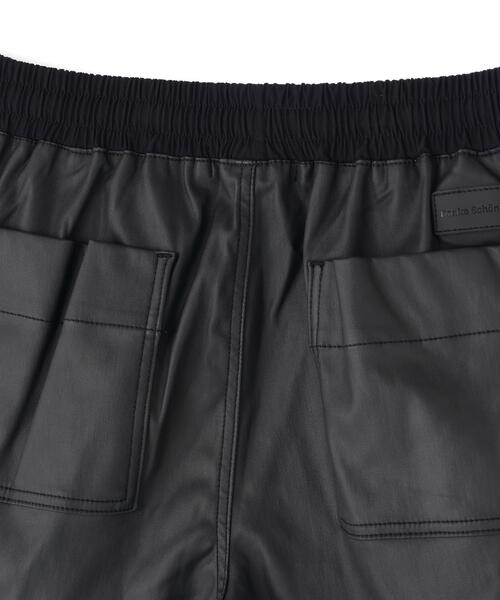 L.H.P(エルエイチピー)の「DankeSchon/ダンケシェーン/COATING CARGO SHORTS(カーゴパンツ・メンズ・ブラック・L/M)」の17枚目の写真